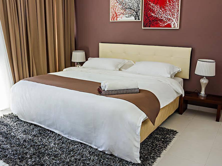 R Residence Jelutong Dış mekan fotoğraf